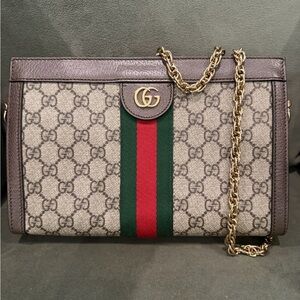 Gucci GG Supreme Ophidia Medium Chain Shoulder Bag